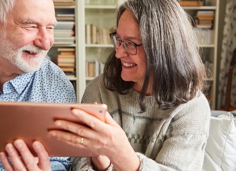 Как оформить пенсию по возрасту: пакет документов, требования по его оформлению и способы подачи